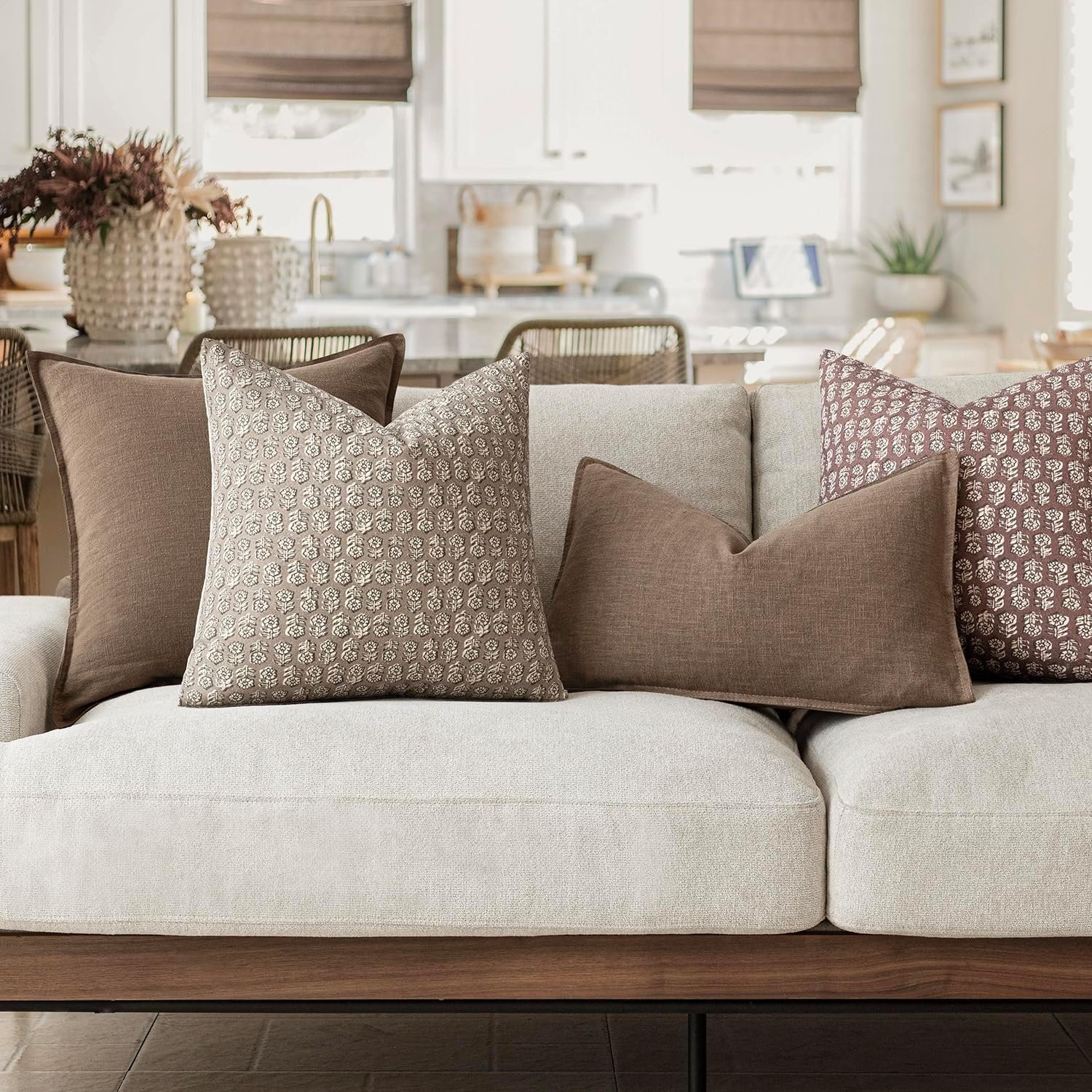 Neutral Floral Cushion Covers – Set of 2 Vintage Decorative Throw Pillow Covers - Image 5
